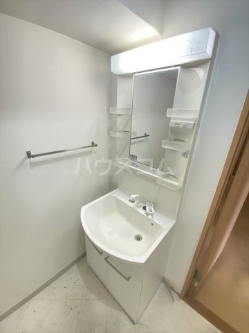 16/30 洗面