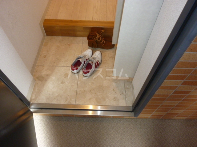 6/19 玄関