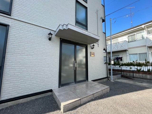 3/5 エントランス