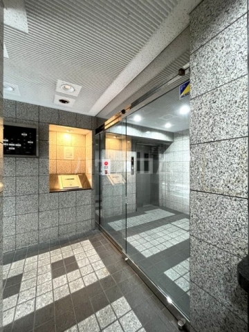 4/10 エントランス