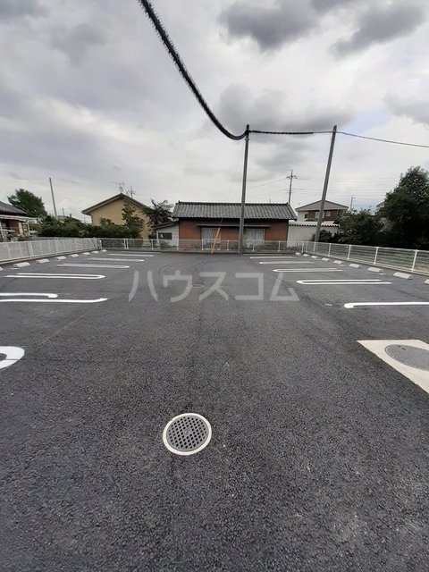 15/27 駐車場