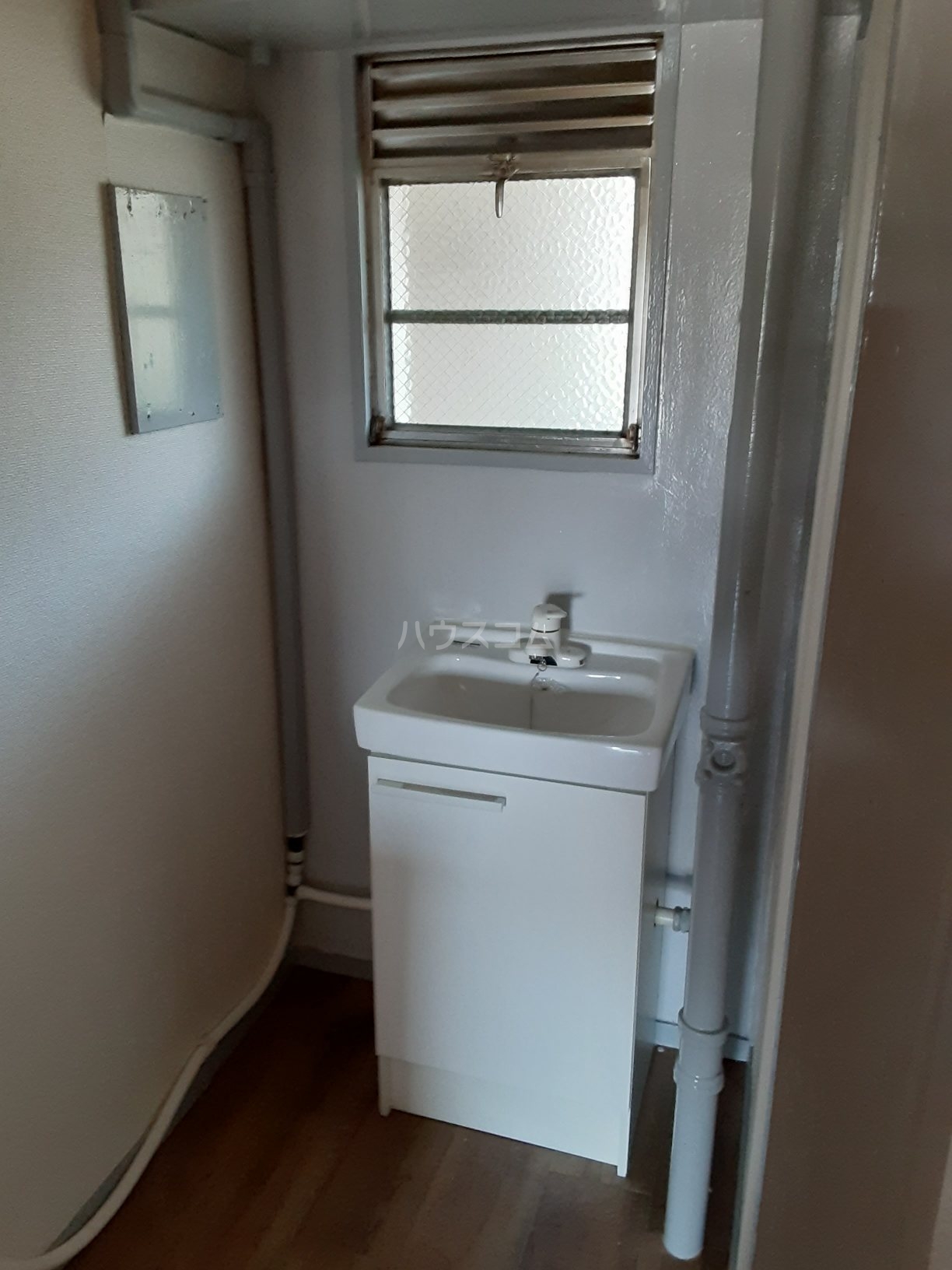 nagoyadanchi 映画「雨を告げる漂流団地」公式サイト