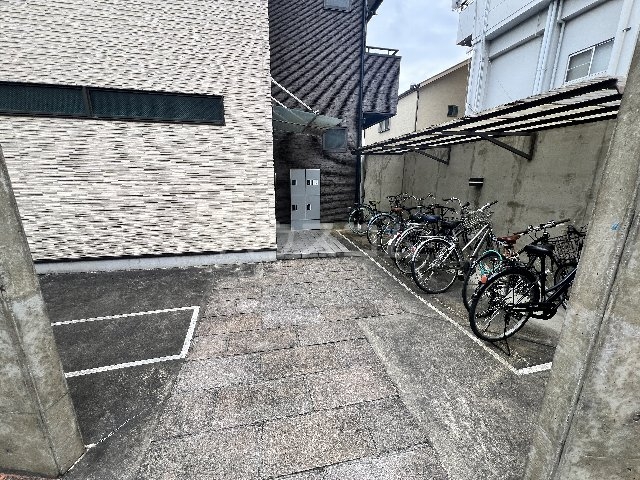 29/30 エントランス