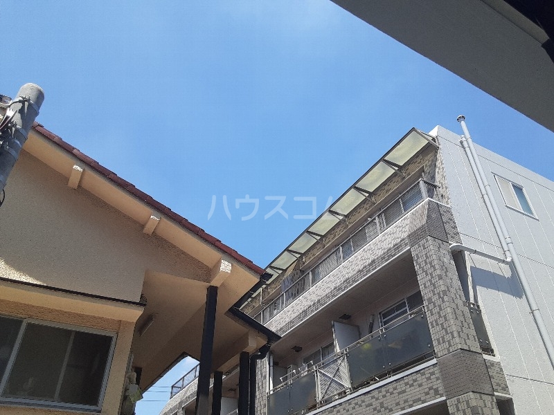 2/30 外観