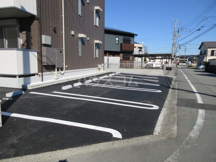 18/19 駐車場