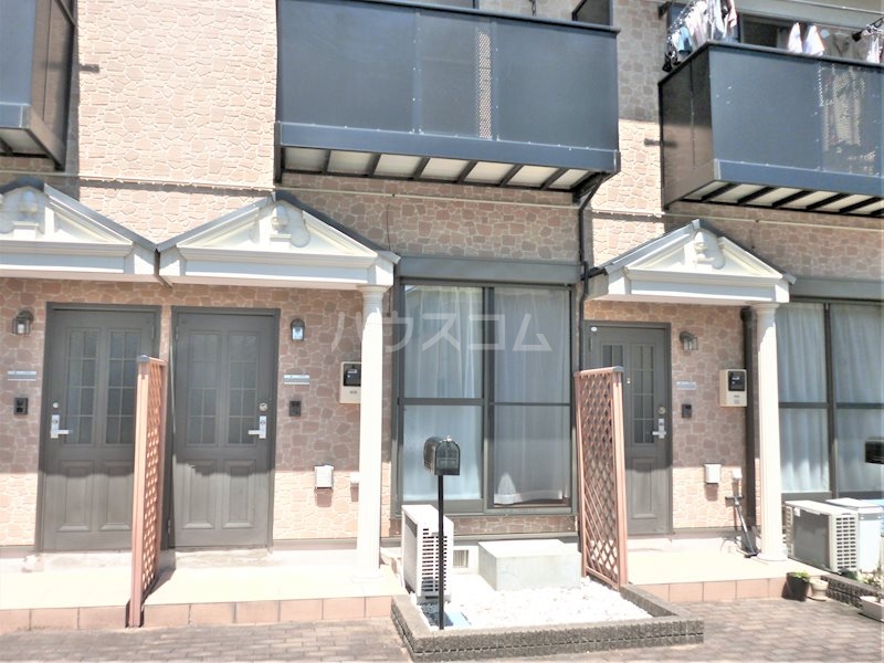 2/10 エントランス