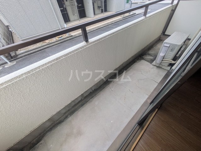 21/30 バルコニー