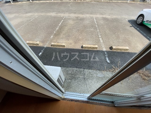 16/27 バルコニー