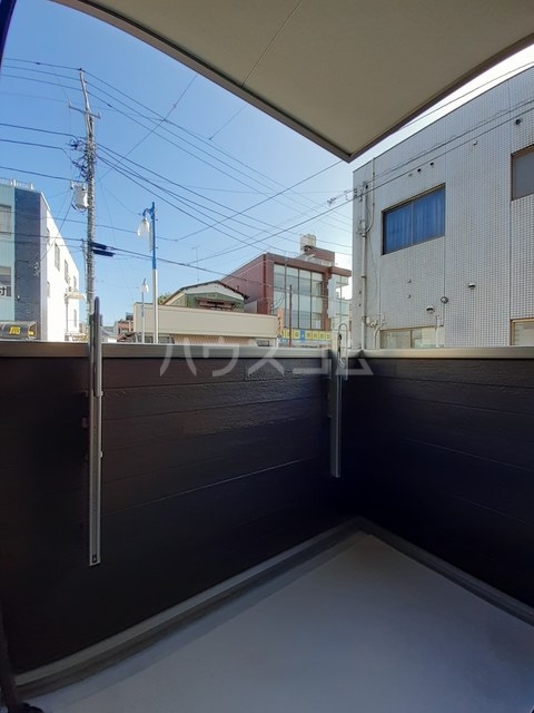 14/23 バルコニー