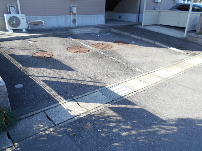 19/21 駐車場
