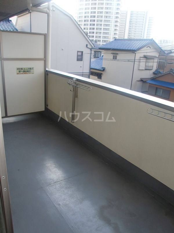 14/19 バルコニー