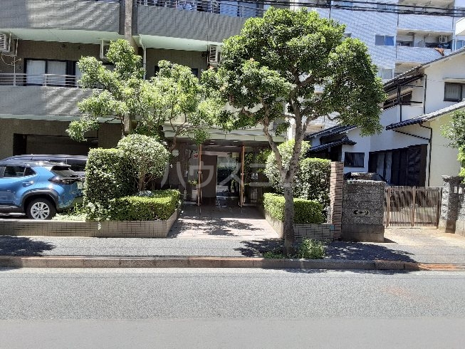 29/30 エントランス