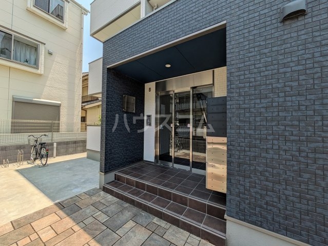 29/30 エントランス