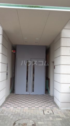 29/30 エントランス