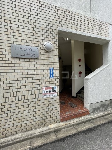 2/3 エントランス