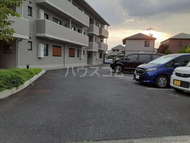 8/12 駐車場