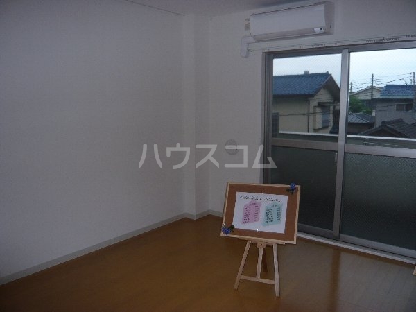 4/13 寝室