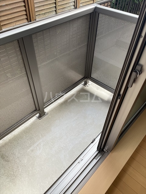 18/30 バルコニー