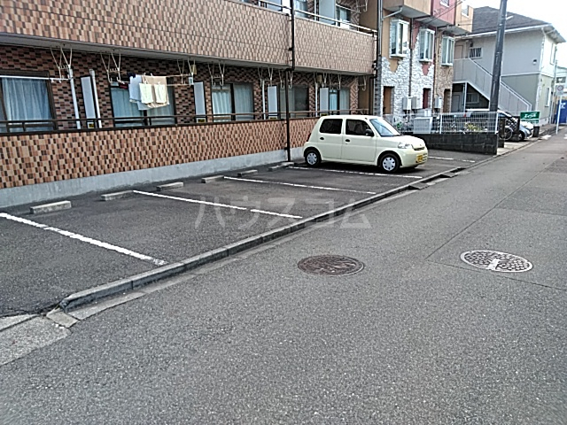24/30 駐車場