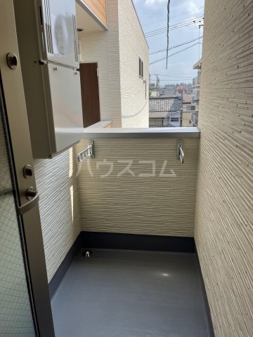 17/27 バルコニー