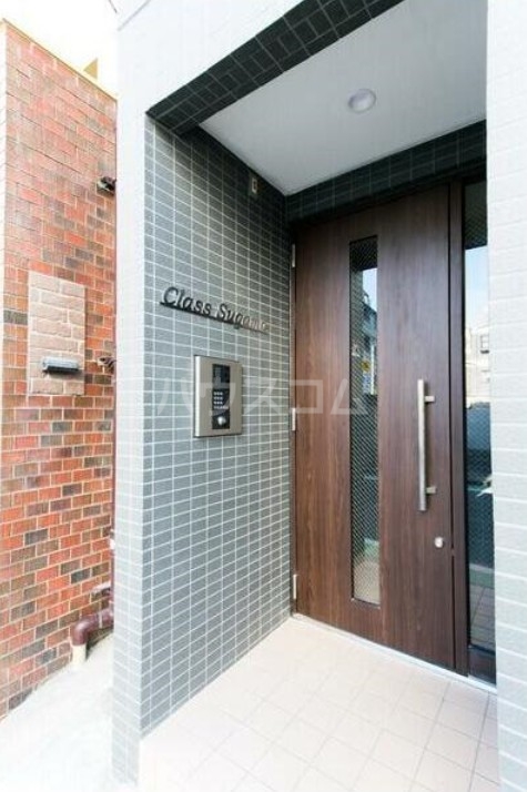 2/4 エントランス