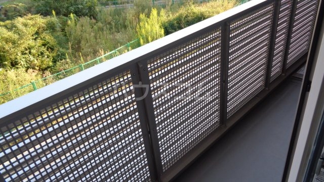 19/30 バルコニー