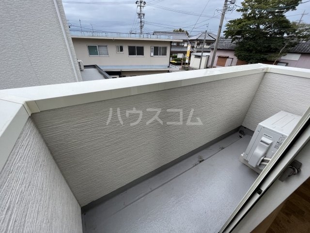 27/30 バルコニー