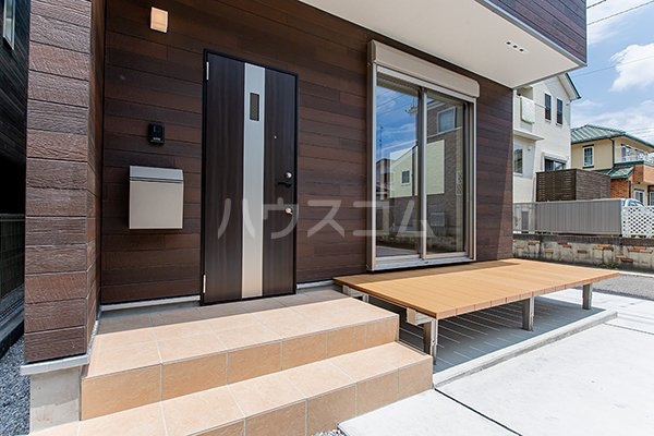 2/3 エントランス