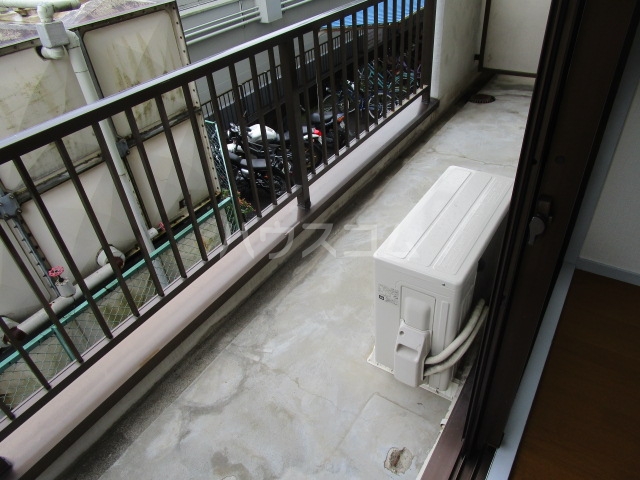 19/30 バルコニー