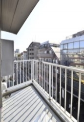 13/26 バルコニー