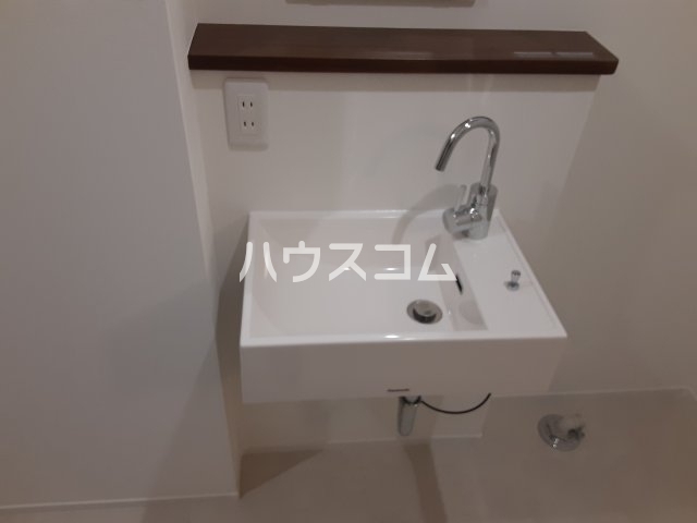 18/30 洗面