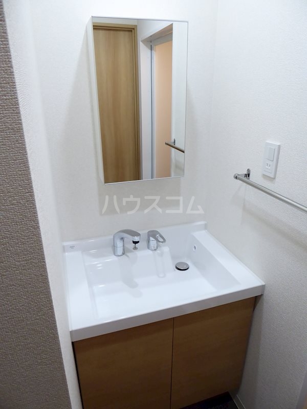17/30 洗面