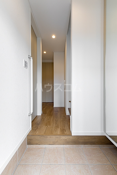18/30 玄関