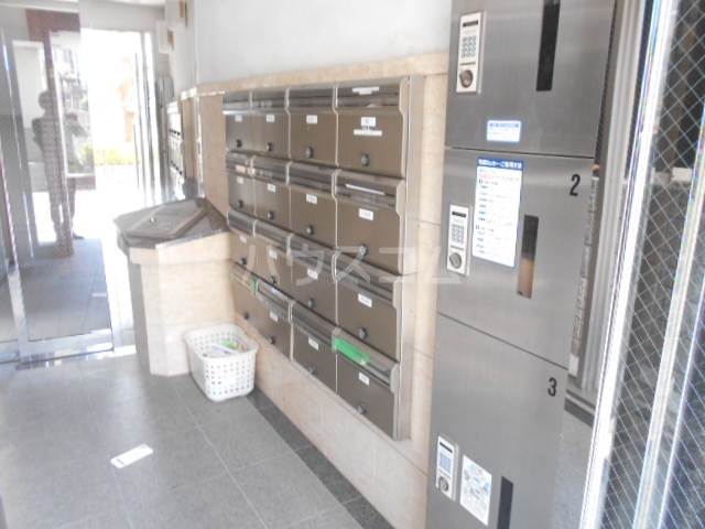 2/8 エントランス