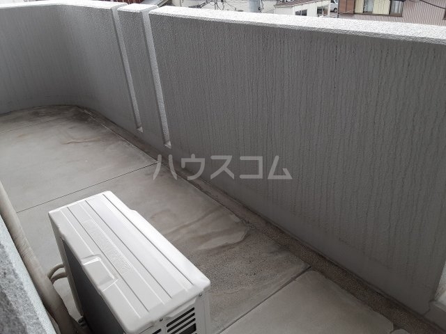 20/30 バルコニー