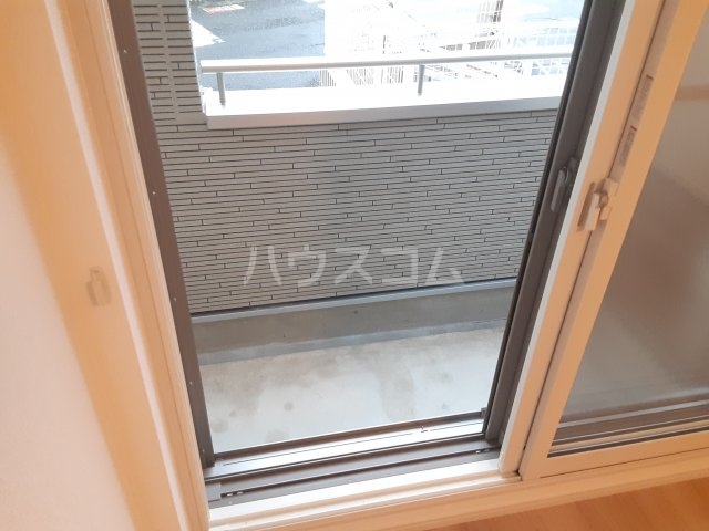 20/30 バルコニー