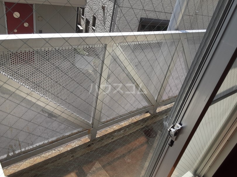 14/23 バルコニー