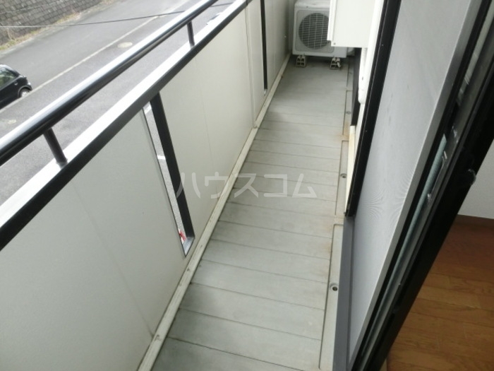 13/21 バルコニー