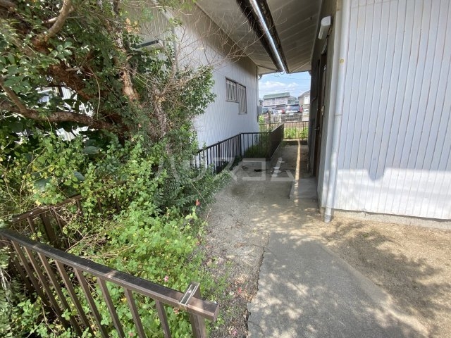 29/30 エントランス