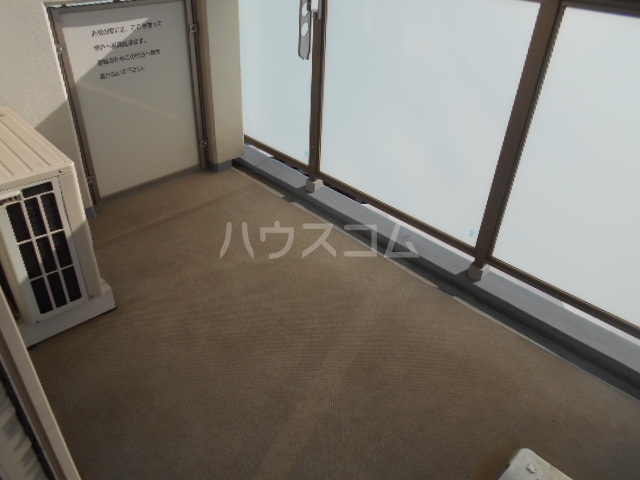 14/27 バルコニー