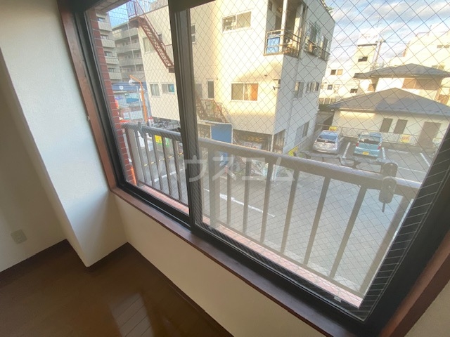 19/27 バルコニー