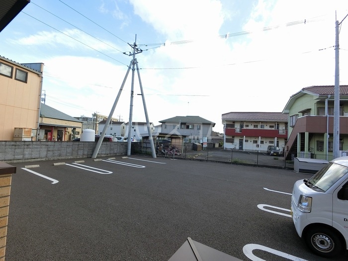 20/30 駐車場