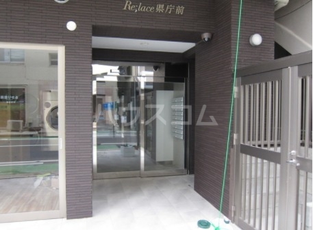 15/19 エントランス