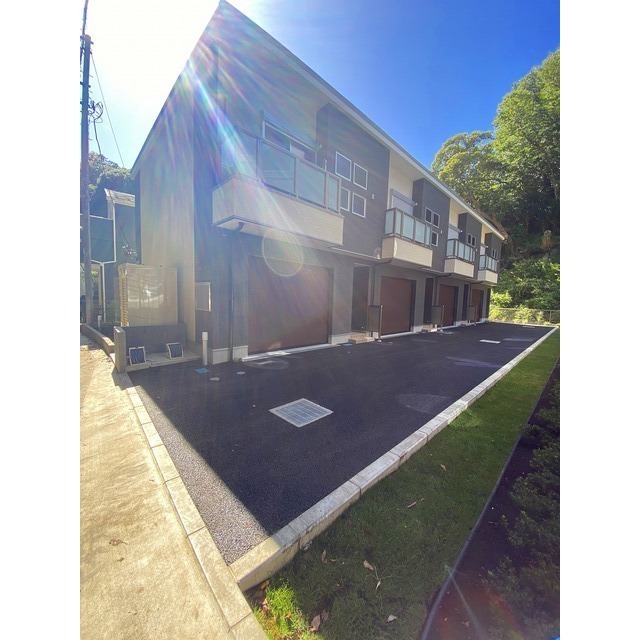 21/23 エントランス