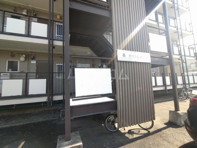 21/26 エントランス