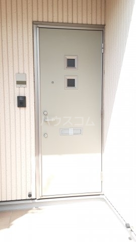 14/30 玄関