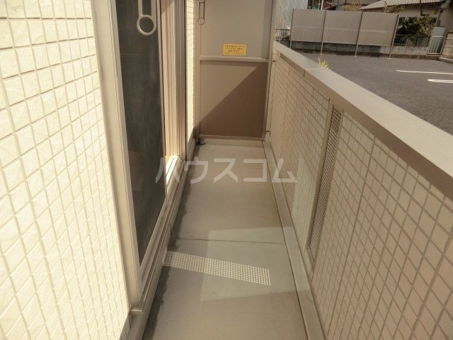 18/25 バルコニー