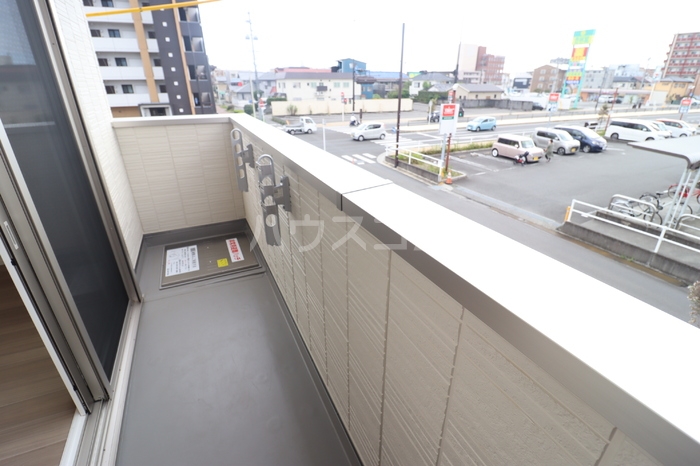 16/27 バルコニー