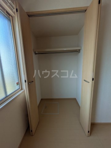 13/30 収納