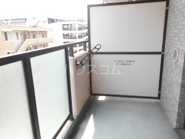 20/30 バルコニー